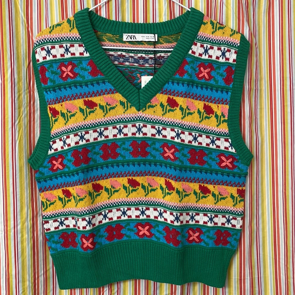 NWT Zara pullover jacquard knit floral sweater vest top with V-neck! Size medium - Picture 7 of 16